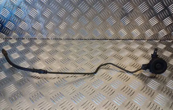 Volkswagen PASSAT B6 Clutch pipe/line FM27005F PA66GF35