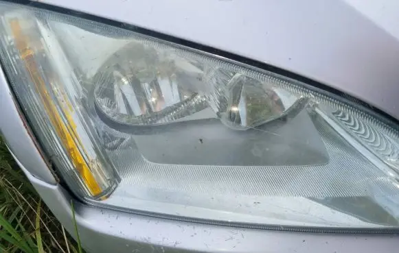 Ford Focus Headlight/headlamp