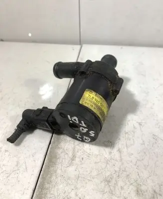 Audi Q7 4L Electric auxiliary coolant/water pump 7L0965561L