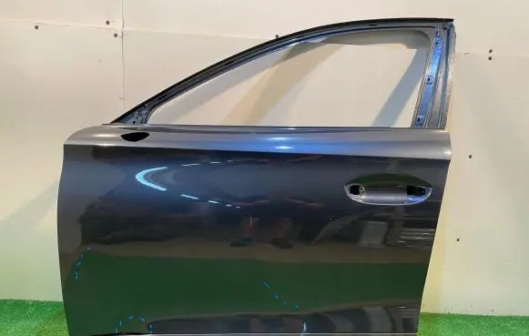 Cupra Formentor Front door