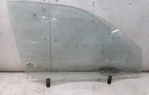 Hyundai Tucson LM Front door window glass four-door