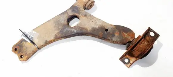 Ford Focus Front lower control arm/wishbone