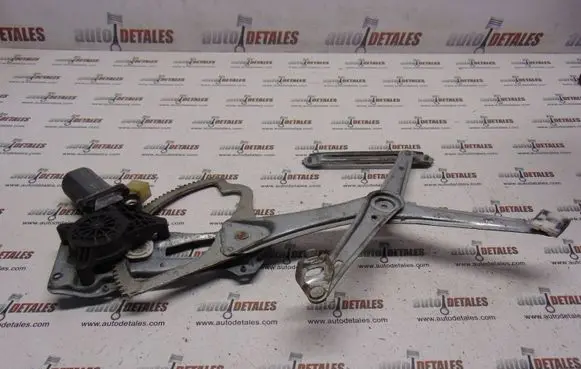 Mercedes-Benz E W210 Front door window regulator motor 0130821709