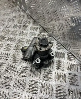 Volkswagen Sharan Power steering pump 98VW3A674AA
