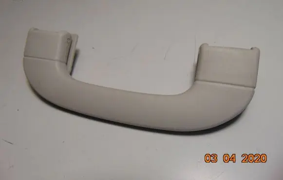 Mercedes-Benz A W169 Front interior roof grab handle A1698100151