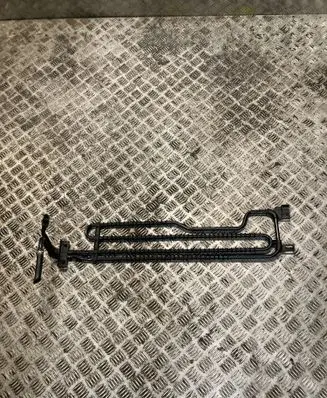 Mercedes-Benz C W204 Power steering radiator A2044601024 2044601024