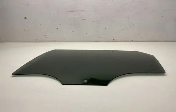 Volkswagen Polo VI Rear door window glass 2G4845025A