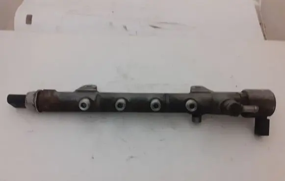 Mercedes-Benz Sprinter W906 Fuel main line pipe A6510700495 R9144Z240A