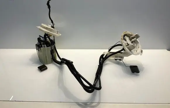Mercedes-Benz GLK (X204) In-tank fuel pump A2044700594 1582881013 985151