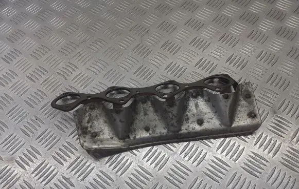 BMW 3 E46 Heat shield in engine bay 1743719