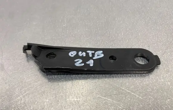 Subaru Outback (BT) Headlight/headlamp mounting bracket