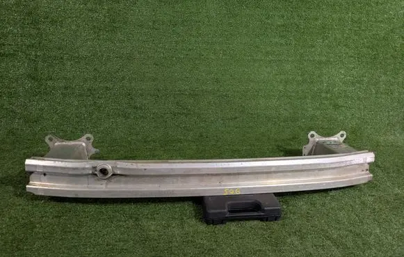 Ford Focus Rear bumper support beam 