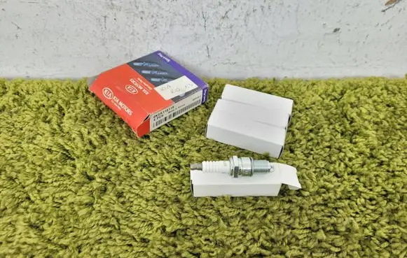 Porsche 924 Spark plug 0k2a118110