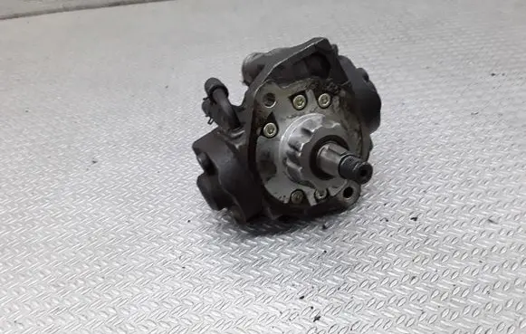 Fuel injection high pressure pump