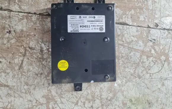 Volkswagen Golf V Bluetooth control unit module 3C0035729G