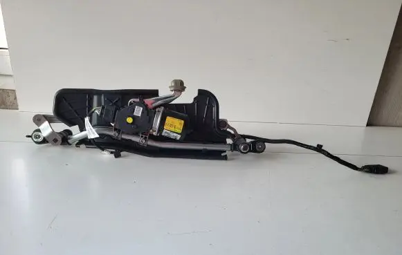Opel Mokka B Wiper motor 9824534680 9826750980