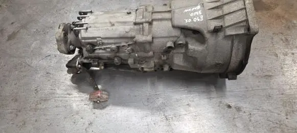 BMW 3 E90 E91 Manual 6 speed gearbox 1069401052
