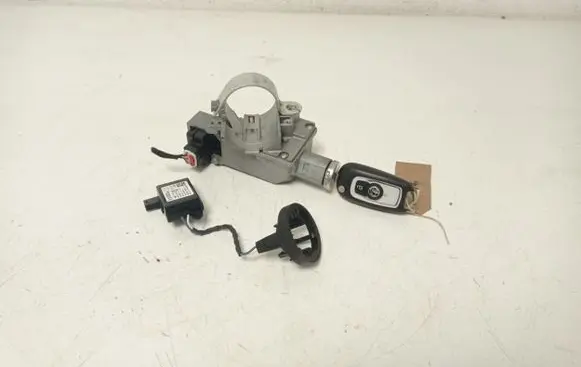 Opel Astra K Ignition lock 13488279
