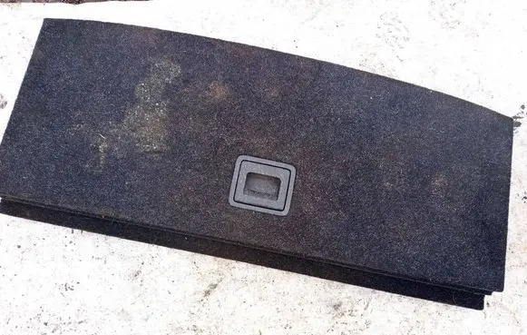 Volkswagen PASSAT B7 Parcel shelf