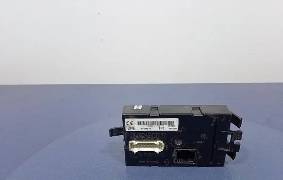 Renault Trafic II (X83) Other control units/modules P8200461556
