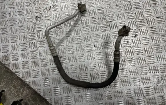 Audi A5 Air conditioning (A/C) pipe/hose 8R0260701G