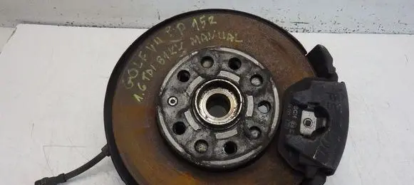 Volkswagen Golf VII Front wheel hub