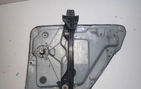 Skoda Fabia Mk1 (6Y) Rear door manual window regulator 6Y0839751B