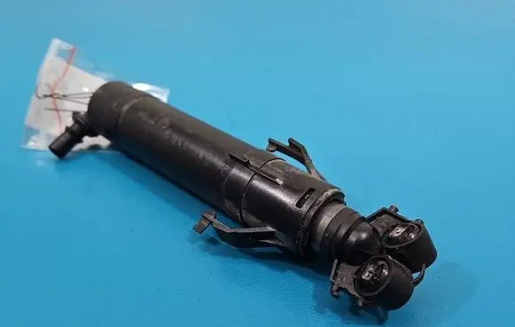 Volkswagen PASSAT B7 Headlight washer spray nozzle A2C53365251 IMPRK1579863