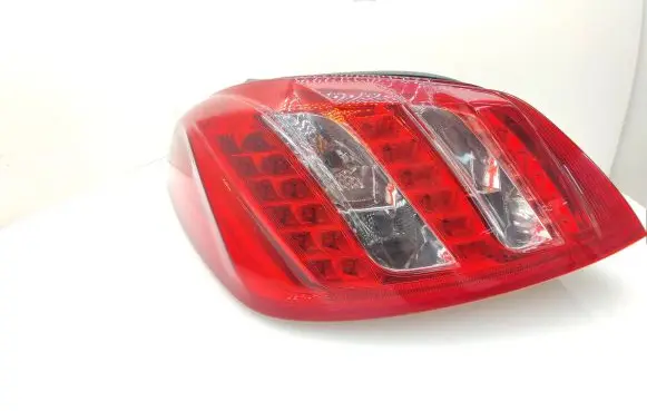 Peugeot 508 Rear/tail lights 9686293780