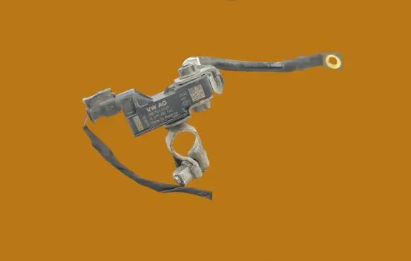 Volkswagen Polo VI Negative earth cable (battery) 