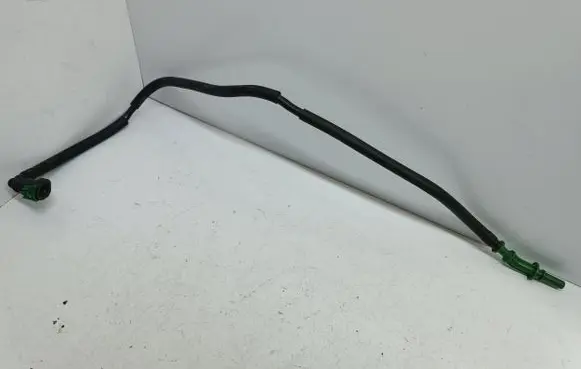 Citroen DS5 Fuel line pipe