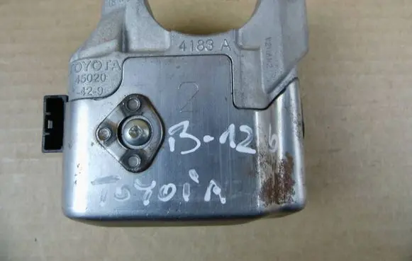 Toyota Yaris Ignition lock 45020 45020429
