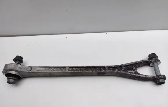 Dodge Charger Rear control arm 68184784AA 784AA 68158142AA