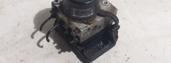 Volkswagen Golf IV ABS Pump 1J0907379P 1J0614117D