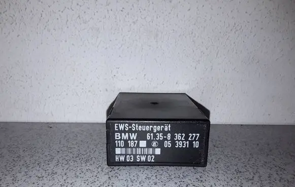 BMW 3 E36 Window wiper relay 61358362277 8362277