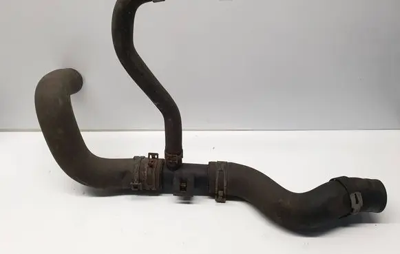 Nissan Qashqai Engine coolant pipe/hose