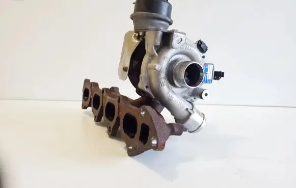 Opel Vivaro Turbo 9840533580 53039700634