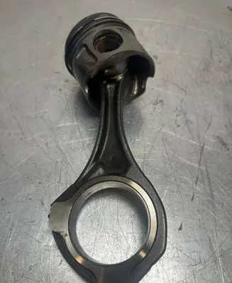 Mercedes-Benz S W221 Piston with connecting rod 8340E