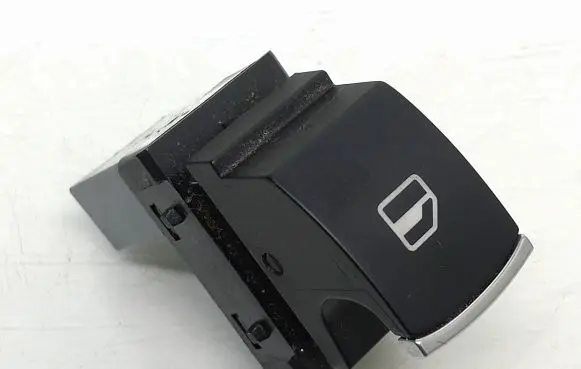 Volkswagen PASSAT B7 Electric window control switch 5K0959855
