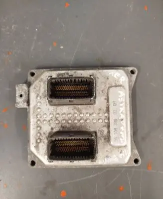 Opel Astra J Engine control unit/module 55559394