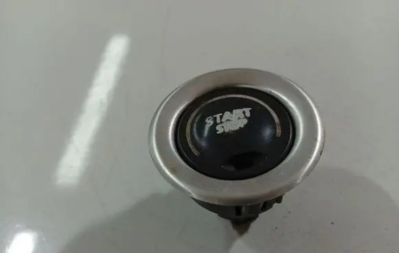 Renault Laguna II Engine start stop button switch 8200004282