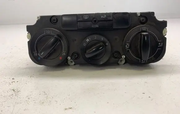 Volkswagen Caddy Climate control unit