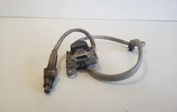 Opel Vivaro Lambda probe sensor 9817308880