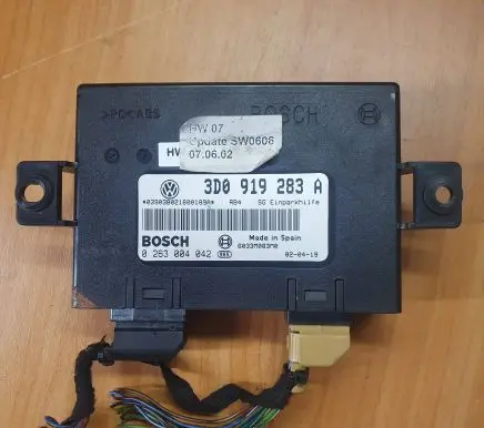 Volkswagen Phaeton Parking PDC control unit/module 3D0919283A 6033M083M0 0263004042