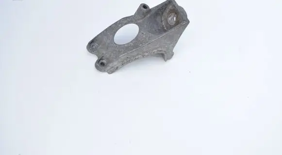 Audi A8 S8 D3 4E Gearbox mounting bracket 4E0399114