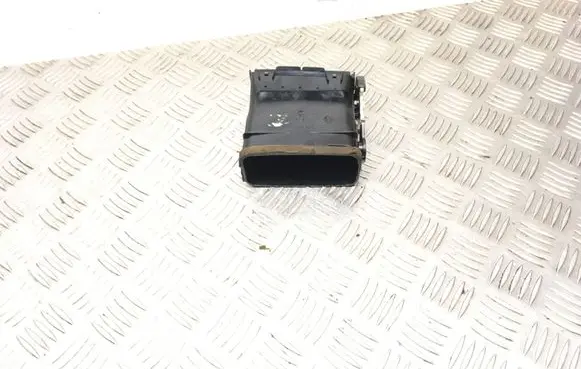 Toyota Avensis T250 Dash center air vent grill 8494 TSM5512G