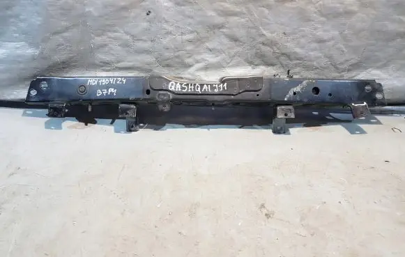 Nissan Qashqai Top upper radiator support slam panel