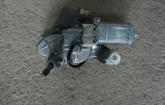 Mazda 5 Rear window wiper mechanism 