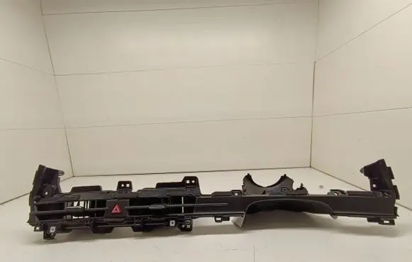 KIA Sportage Dash center air vent grill 84792R2500