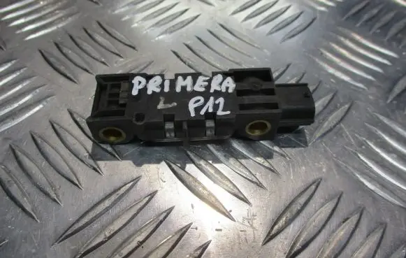 Nissan Primera Airbag deployment crash/impact sensor